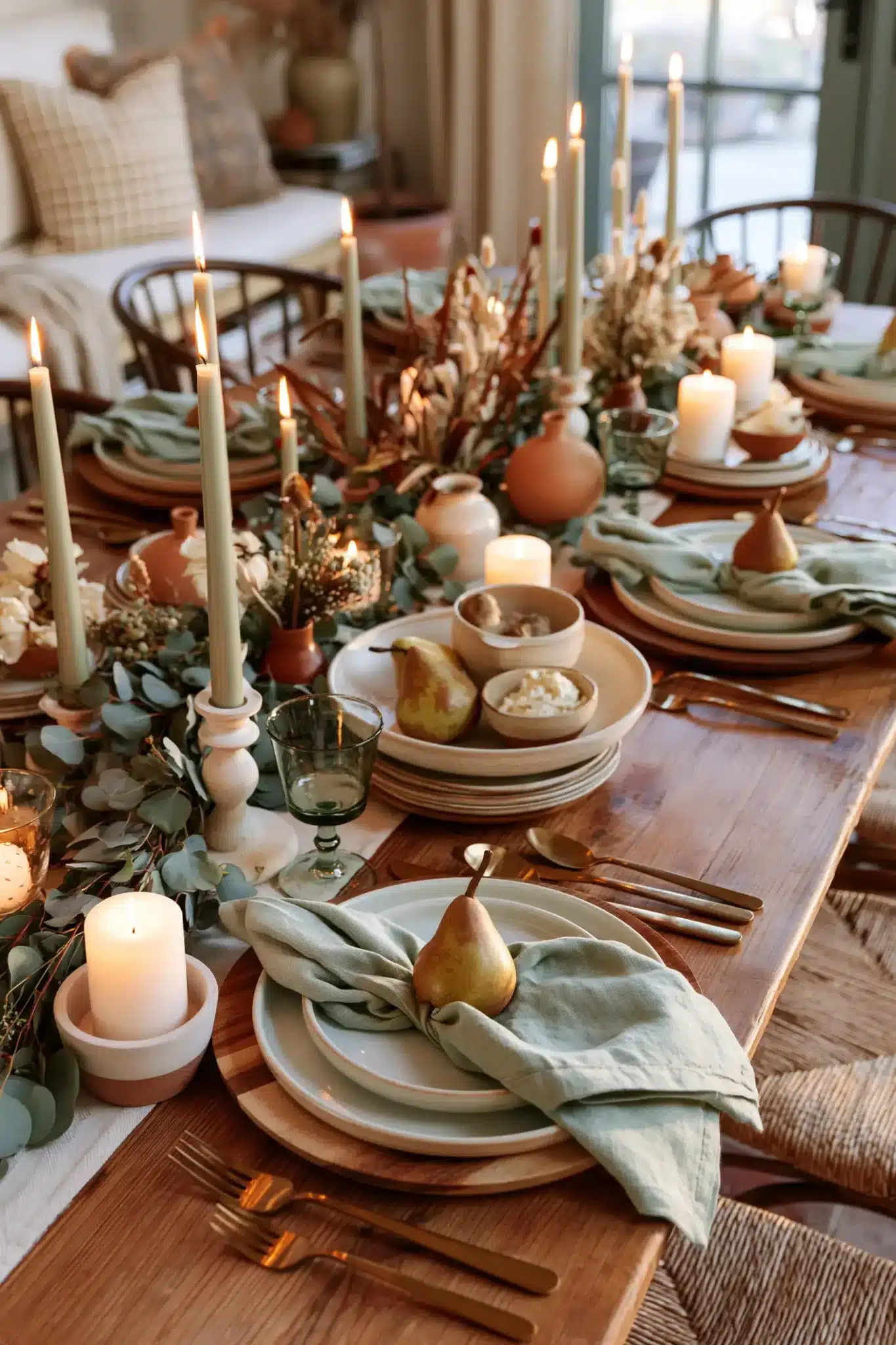 29 Thanksgiving Table Decor Ideas for a Centerpiece That Leaves Room for Plates 24 thanksgiving table decor ideas