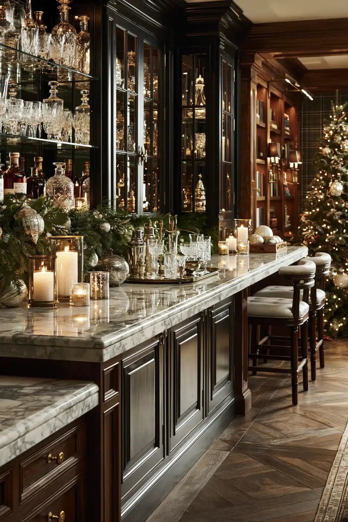 29 Classic Christmas Decor Ideas for a Look That Never Dates 28 classic christmas decor