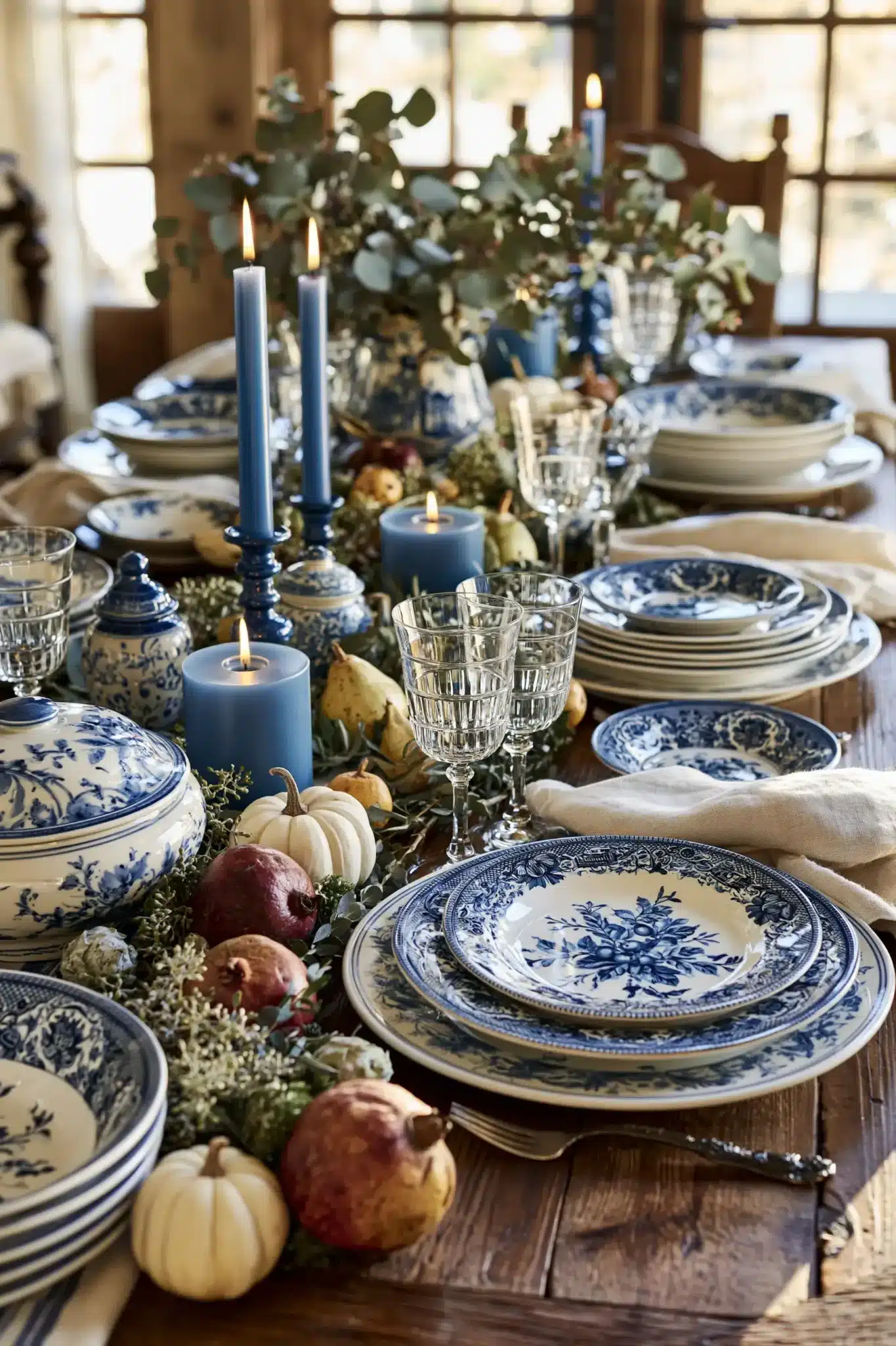29 Blue Thanksgiving Table Decor Ideas Beyond the Usual Orange 12 blue thanksgiving table decor