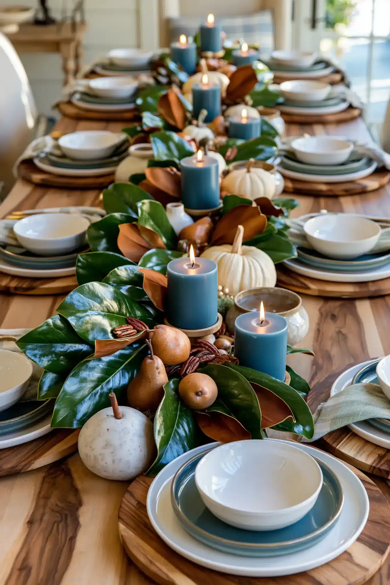 29 Blue Thanksgiving Table Decor Ideas Beyond the Usual Orange 27 blue thanksgiving table decor
